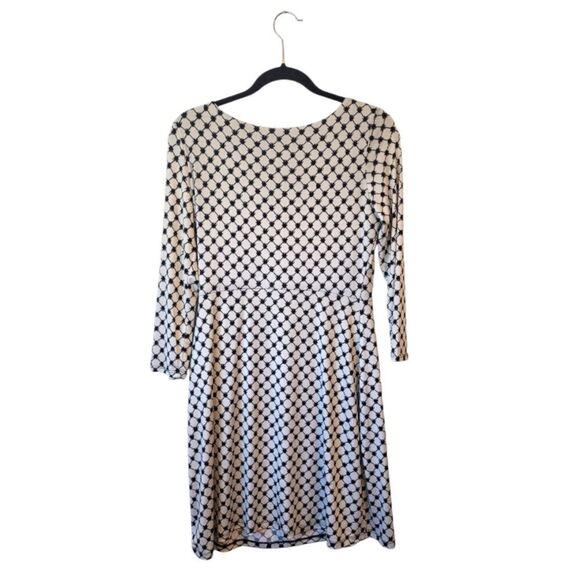 Gilli Black and White Geometric Patterned Dress - Picture 2 of 6